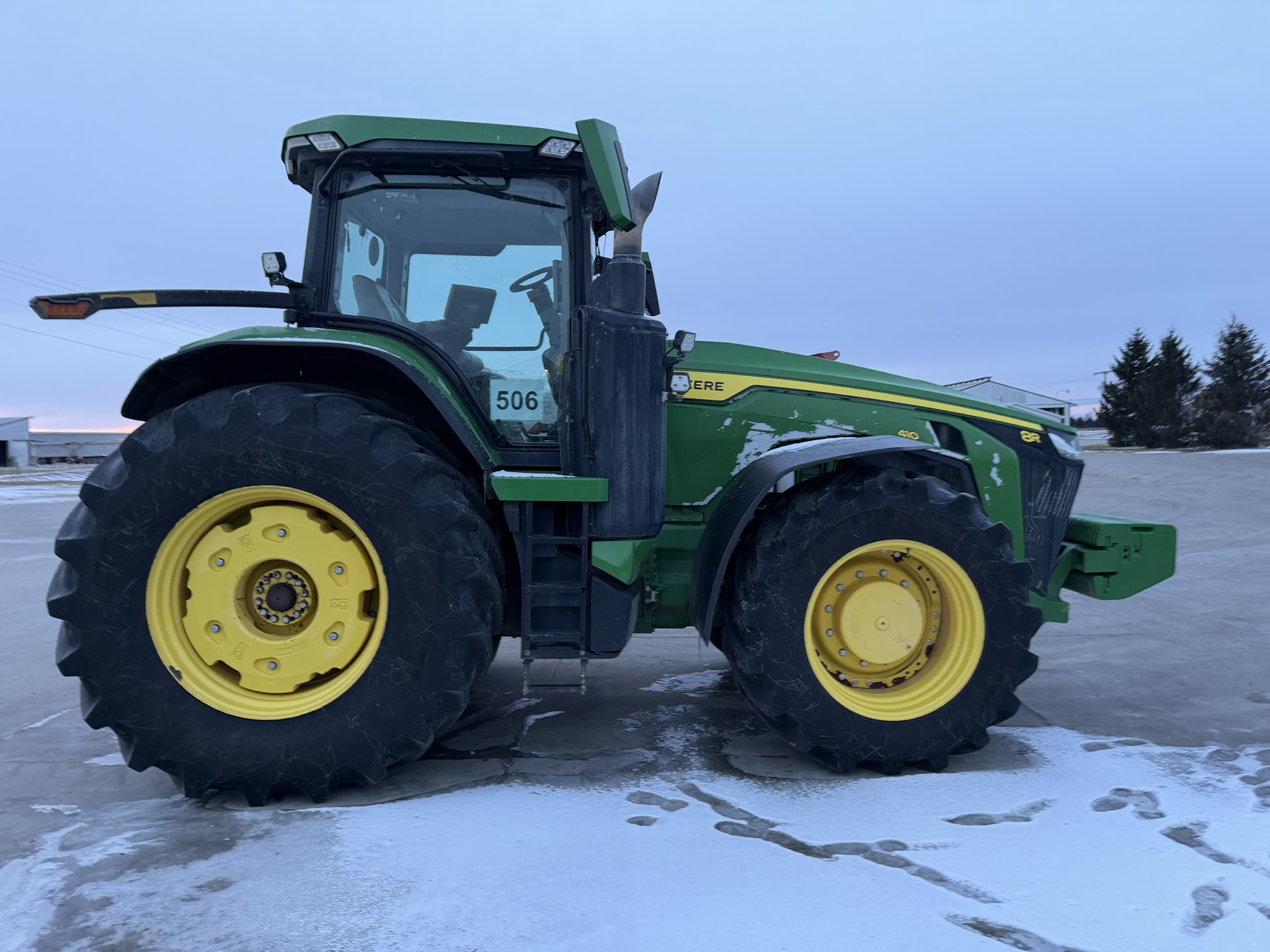 2022 John Deere 8R 410