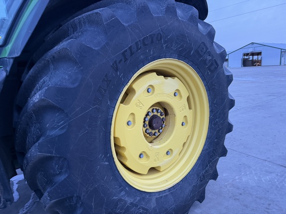 Photo of 2022 John Deere 8R 410