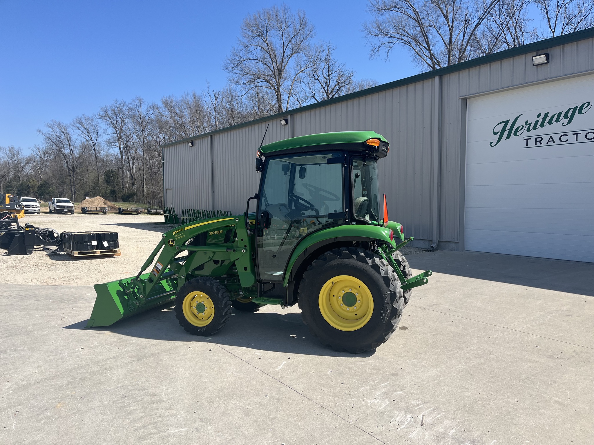  2024 John Deere 3033R at Heritage Tractor in Jefferson City, MO