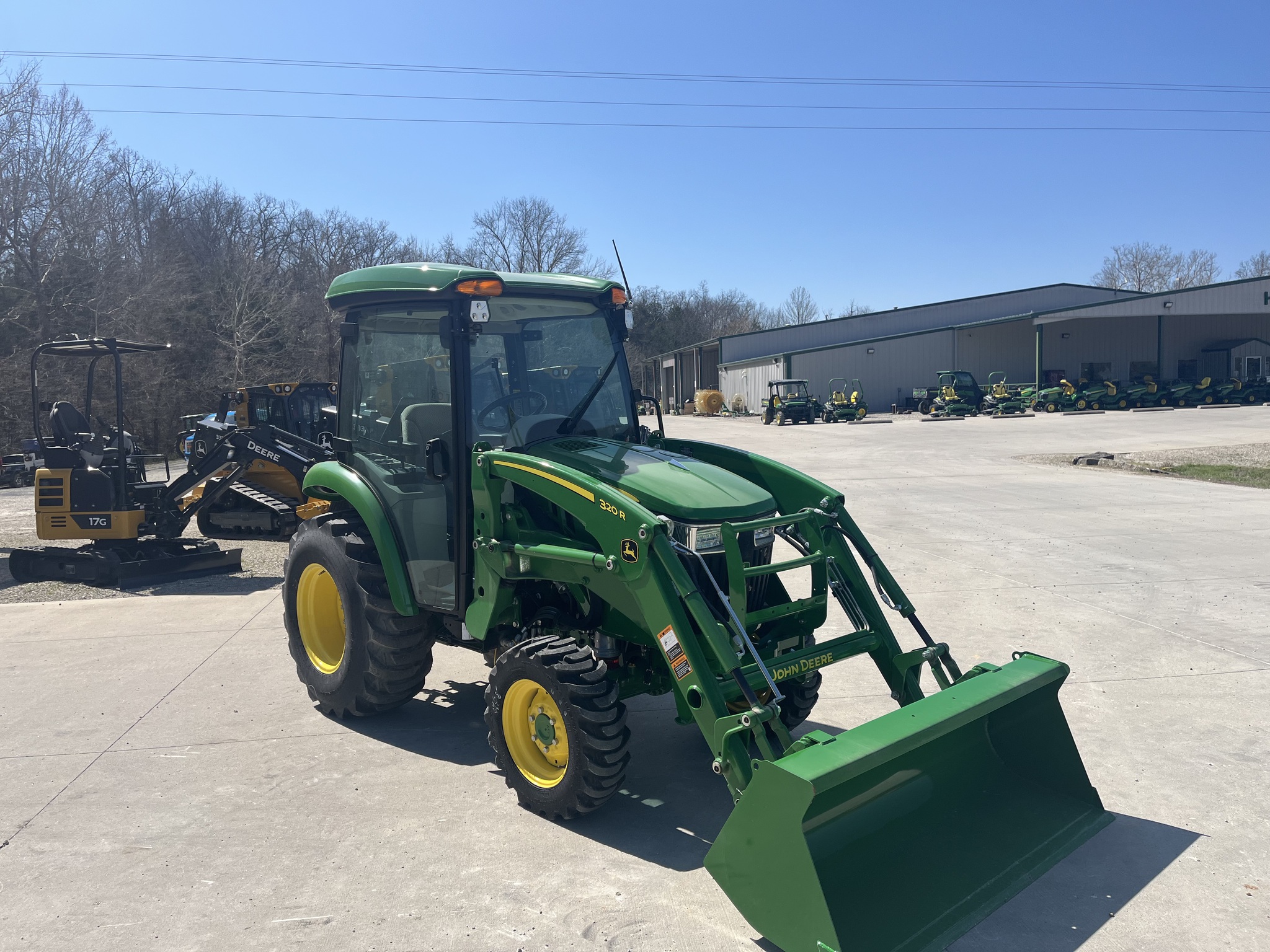  2024 John Deere 3033R at Heritage Tractor in Jefferson City, MO