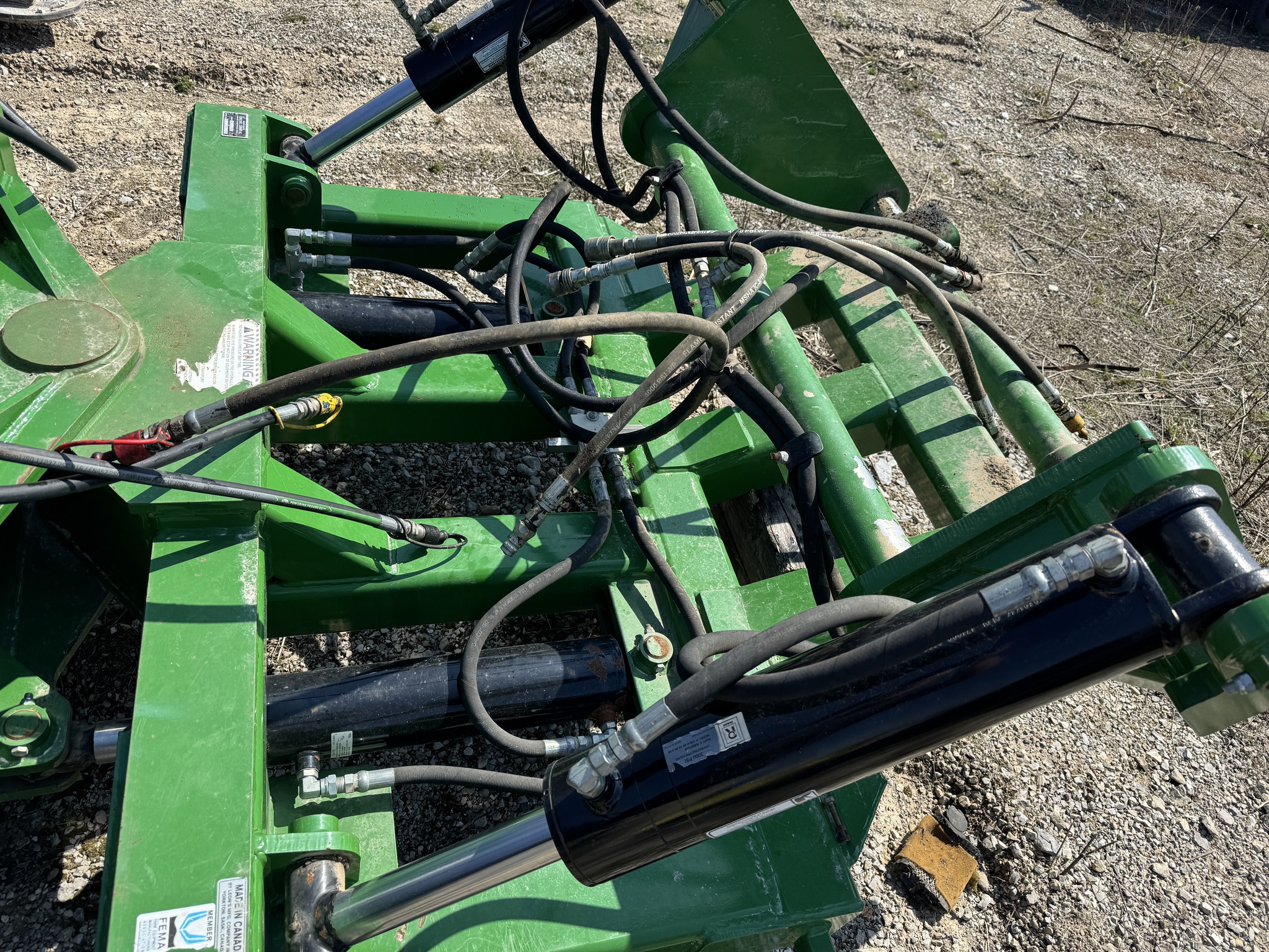 2018 Leon 47-16 Front 9 Series Blade Image 13