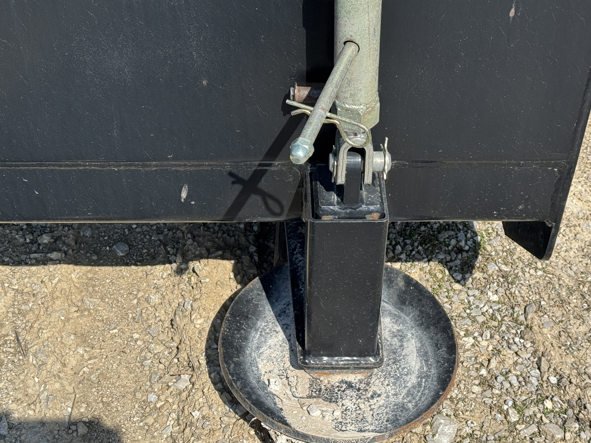 2018 Leon 47-16 Front 9 Series Blade Image 18