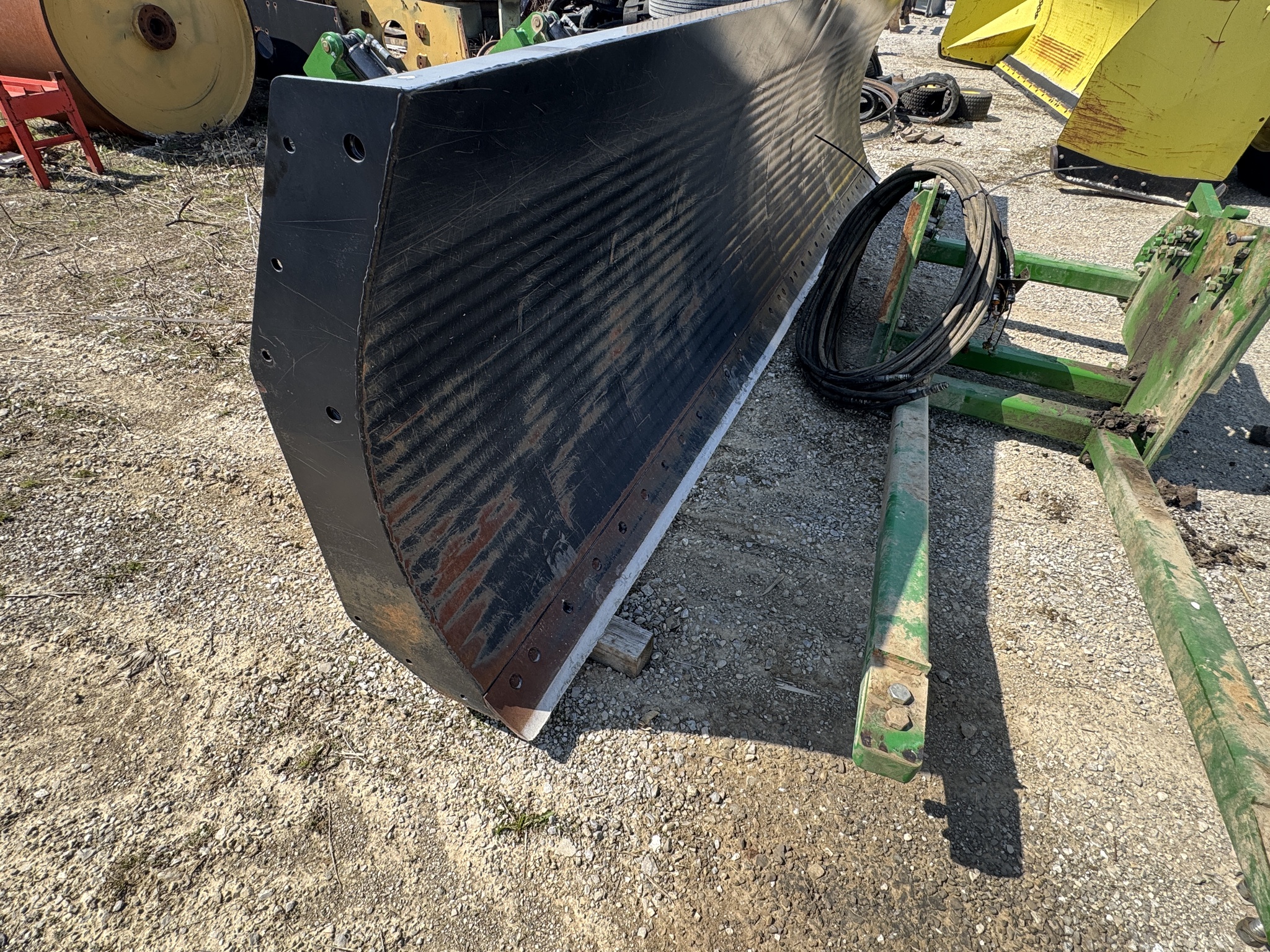 2018 Leon 47-16 Front 9 Series Blade Image 2