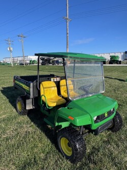 2025 John-Deere TX 4X2