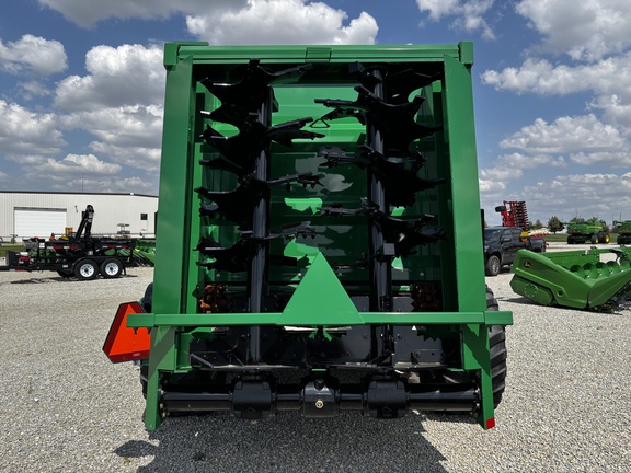 Used 2024 Pik Rite HP500 Manure Spreaders at Koenig Equipment in Greenville, OH - Photo3
