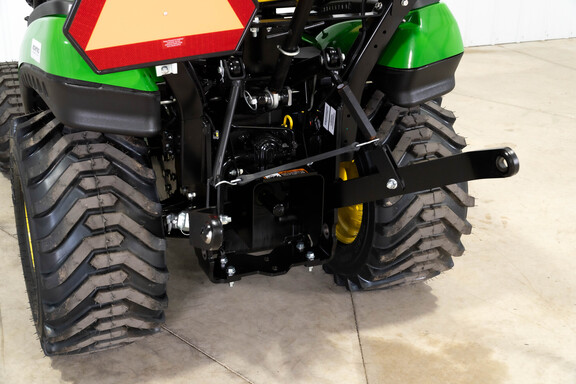 New In-Stock 2026 John Deere 1025R Compact Utility Tractors at Koenig Equipment in Germantown, OH - Photo6