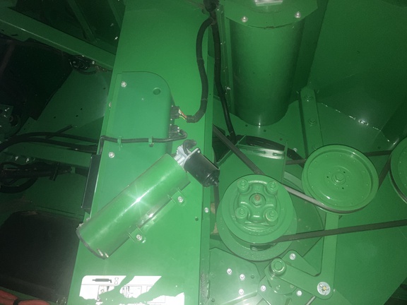 Photo of 2017 John Deere S670