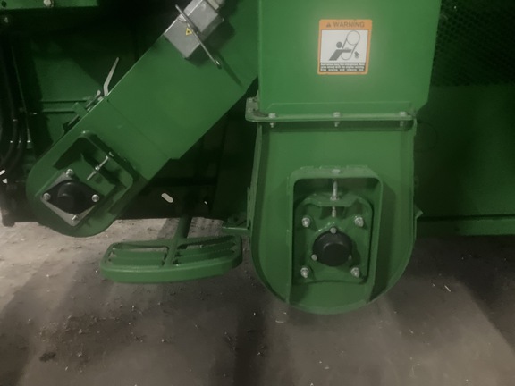 Photo of 2017 John Deere S670