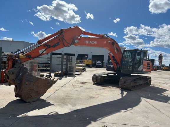 Photo of a 2021 Hitachi 210GLC