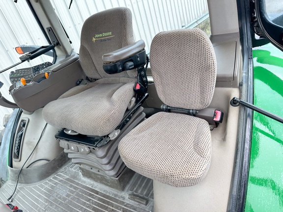 2013 John-Deere 8335R