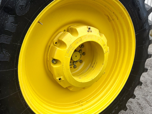 2013 John-Deere 8335R