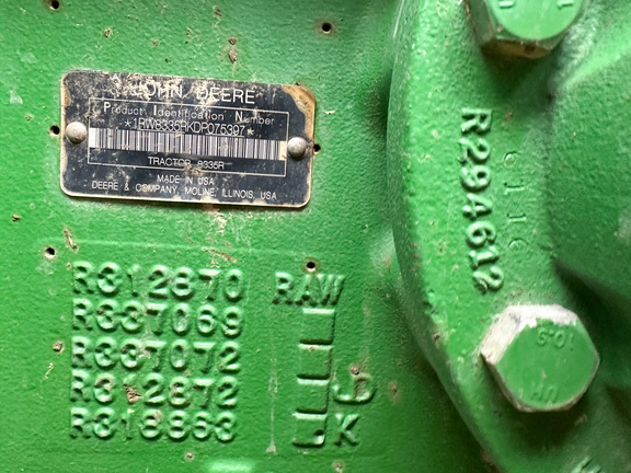2013 John-Deere 8335R