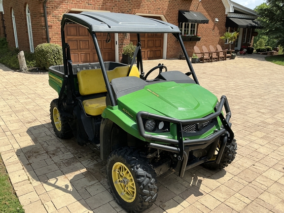2020 John Deere XUV590M