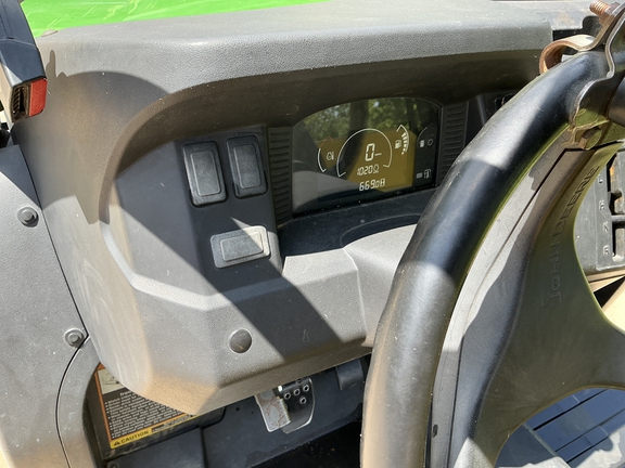 2020 John Deere XUV590M-4