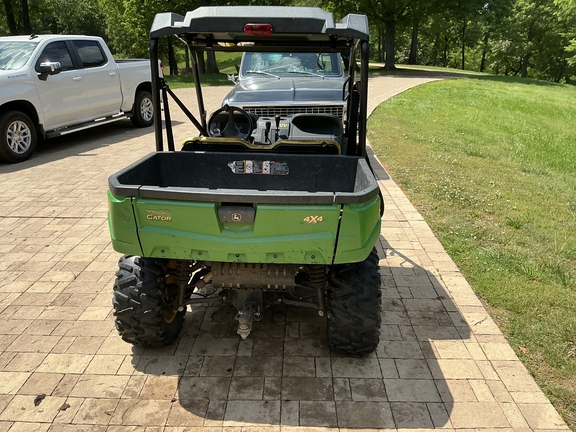 2020 John Deere XUV590M-6