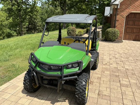 2020 John Deere XUV590M-8