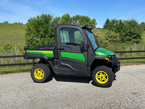 John-Deere XUV 845M HVAC Cab