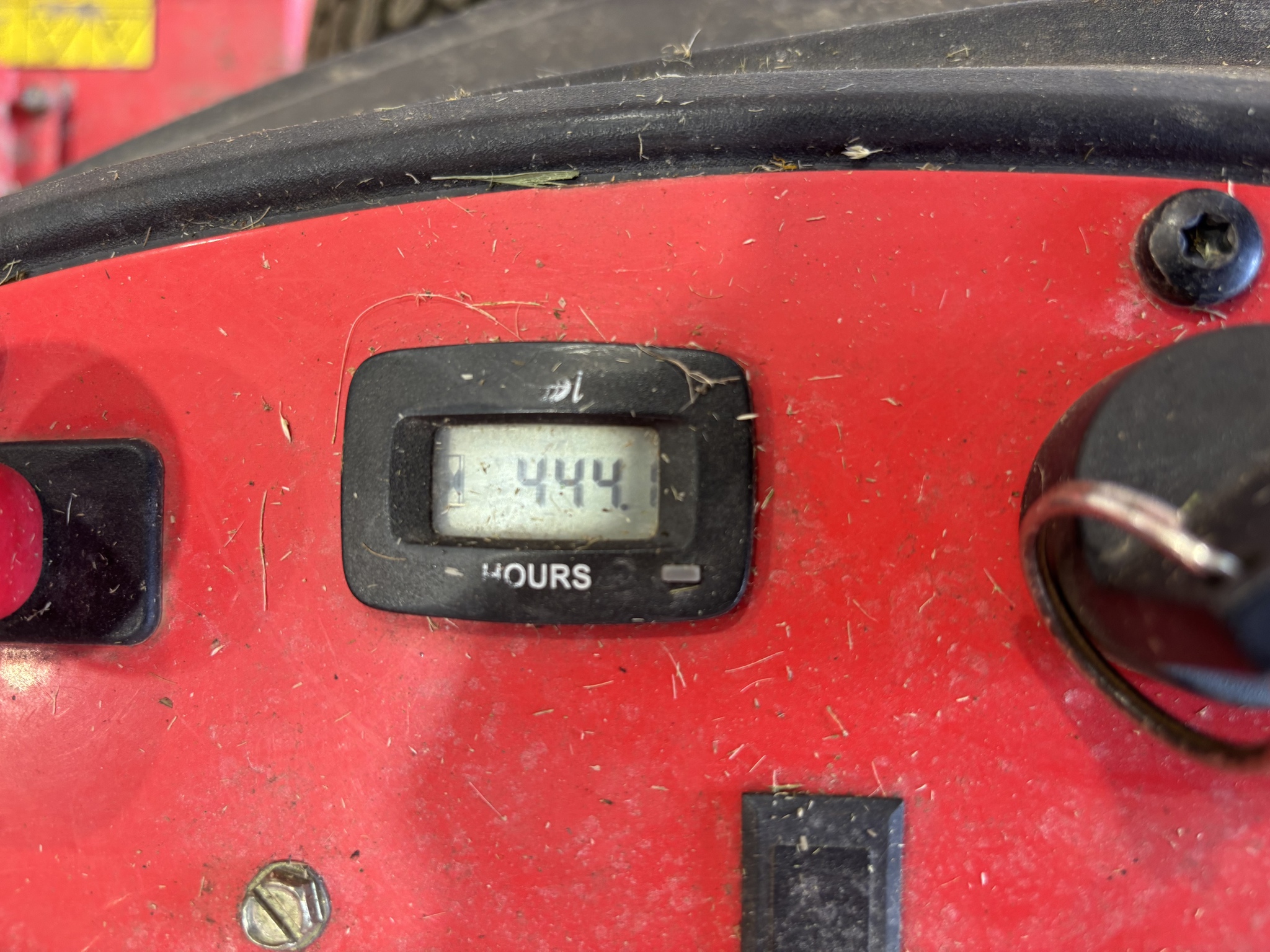 Used 2018 Gravely 991156 Zero Turn Mowers at Koenig Equipment in Urbana, OH - PhotoXL21