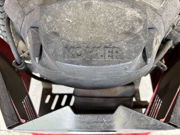 Used 2018 Gravely 991156 Zero Turn Mowers at Koenig Equipment in Urbana, OH - Photo17