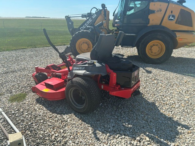 Used 2018 Gravely 991156 Zero Turn Mowers at Koenig Equipment in Greensburg, IN - PhotoXL1