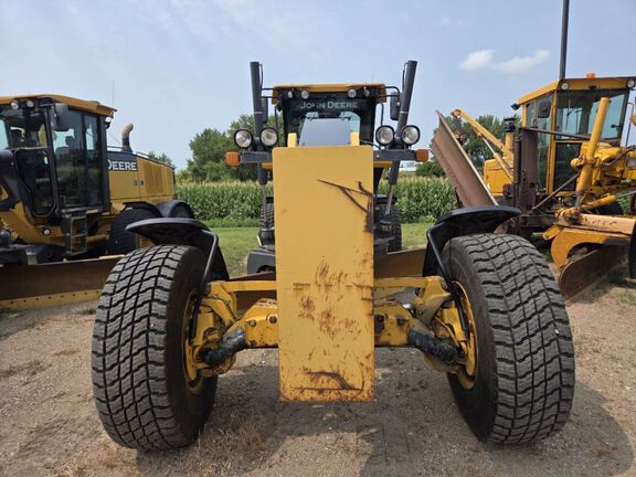 2014 John Deere 772G