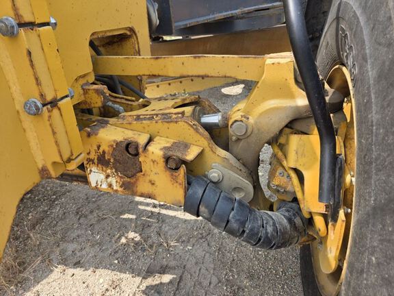 2014 John Deere 772G