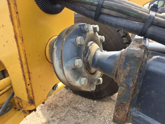 2014 John Deere 772G
