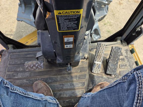 2014 John Deere 772G