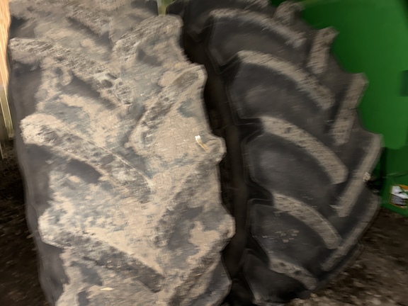 Used 2022 John Deere S780 Combines at Horizon Ag & Turf in Lloydminster, AB - Photo6