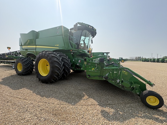 John Deere S780