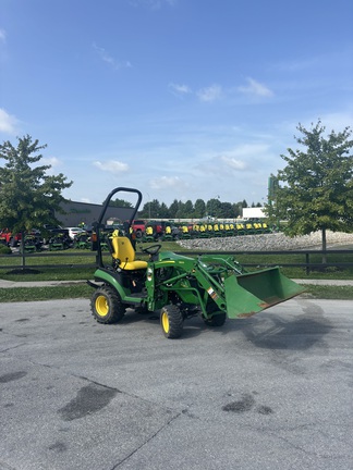 2023 John-Deere 1025R