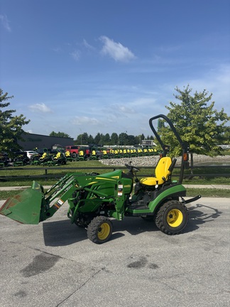 2023 John-Deere 1025R