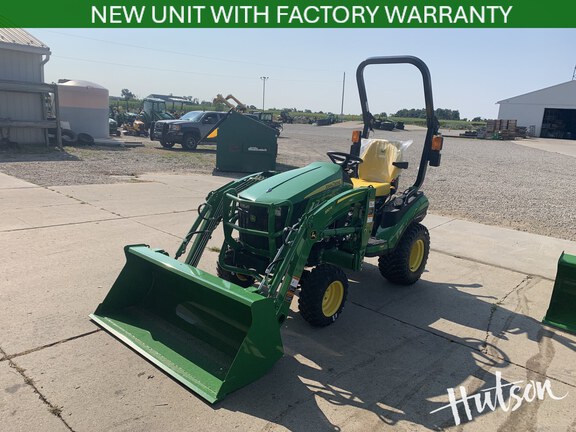 Photo of 2026 John Deere 1025R