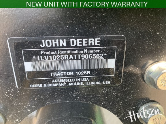 Photo of 2026 John Deere 1025R