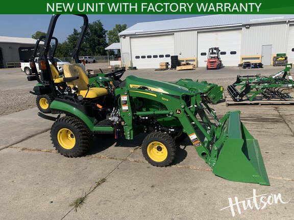 Photo of 2026 John Deere 1025R