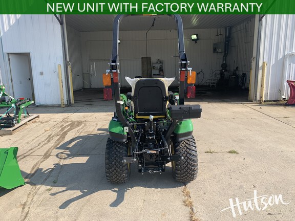 Photo of 2026 John Deere 1025R