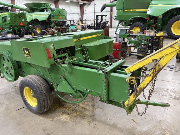 1989 John Deere 328 (7th thumbnail)