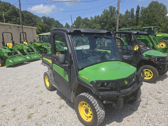 2023 John Deere XUV 835M