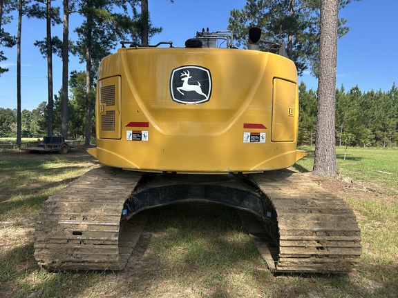 2024 John Deere 245 P