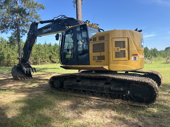 2024 John Deere 245 P