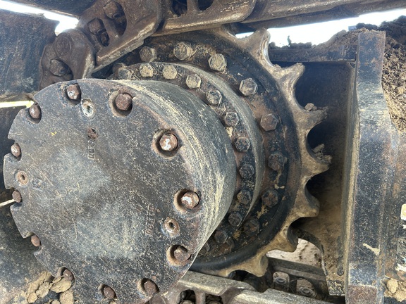2024 John Deere 245 P