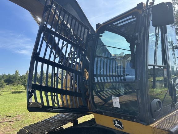 2024 John Deere 245 P