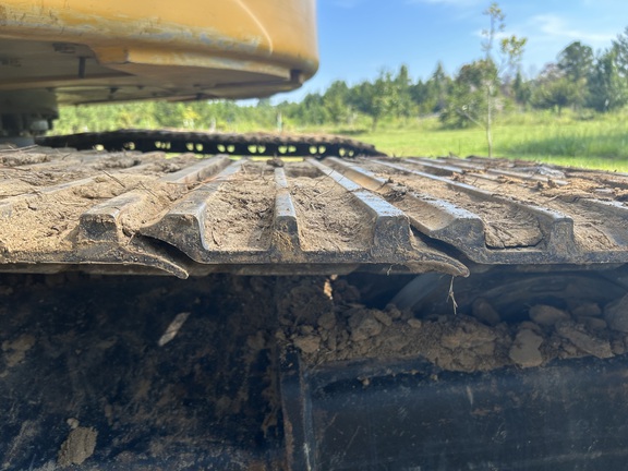 2024 John Deere 245 P
