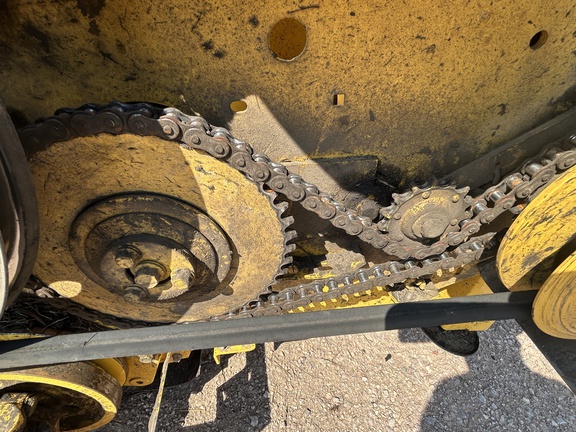 2021 New Holland Speedrower 160 (37th thumbnail)