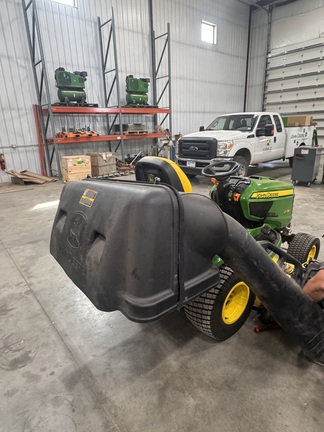 2021 John Deere X730 - Photo7