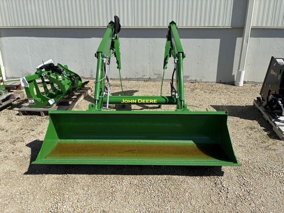 2024 John Deere 440R - Photo2