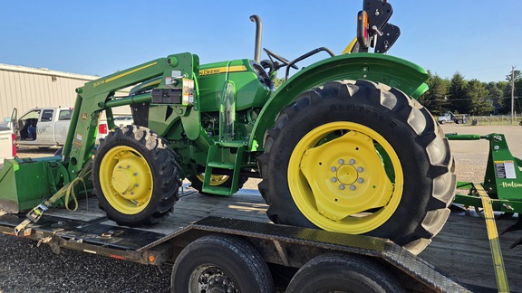 Photo of 2020 John Deere 5045E