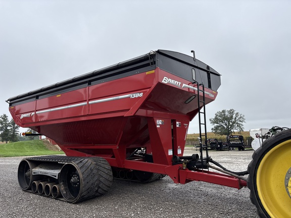 Used 2014 Brent 1386 Grain Carts at Koenig Equipment in Anna, OH - Photo2