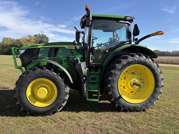  John Deere 6R 175