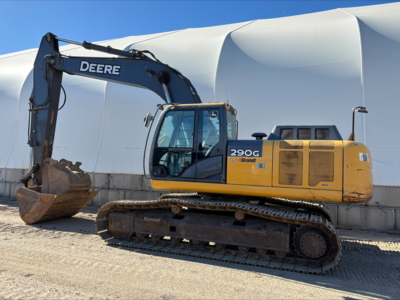 2017 John Deere 290G LC